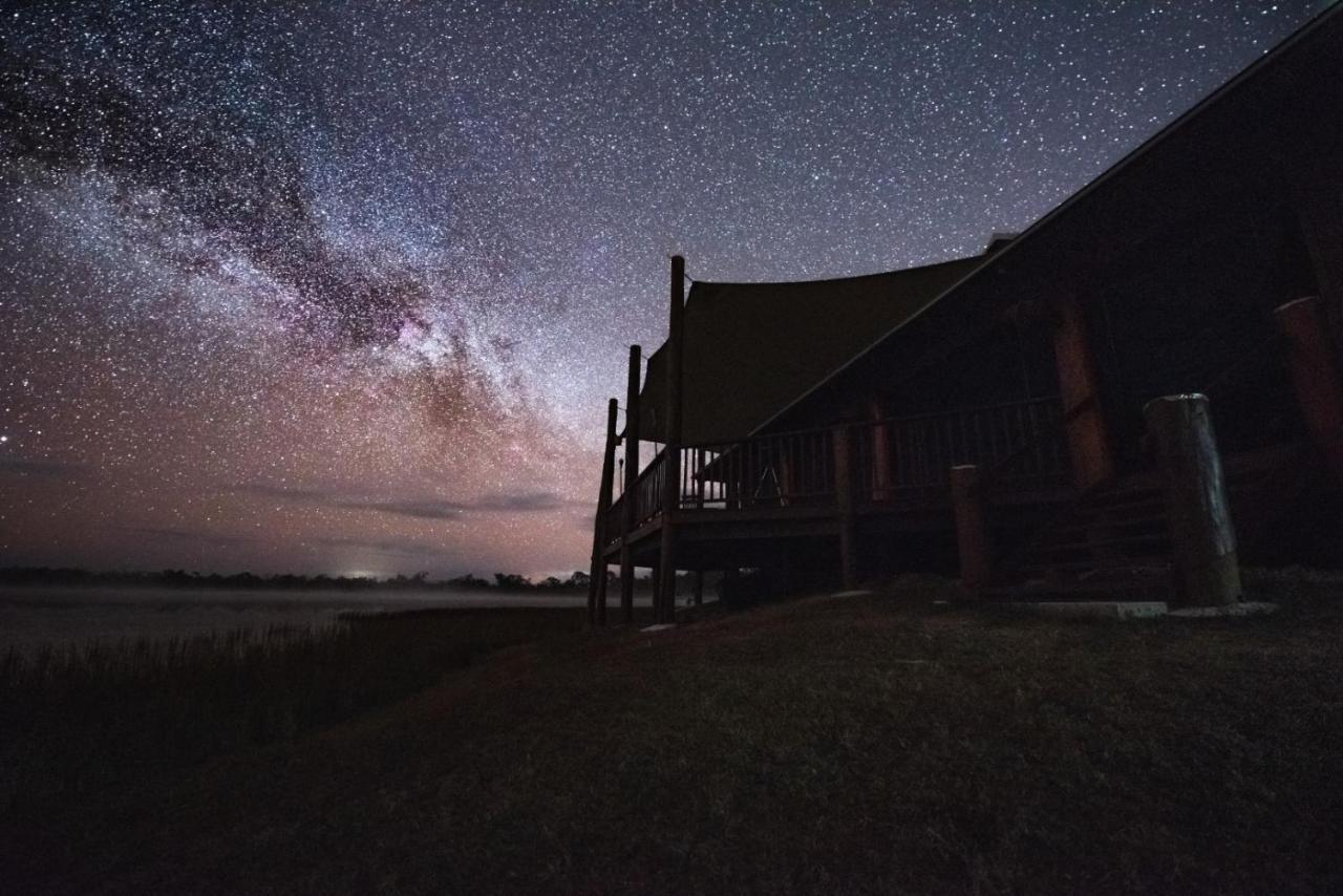 Wild Nature Lodge, Mareeba Wetlands Biboohra 외부 사진